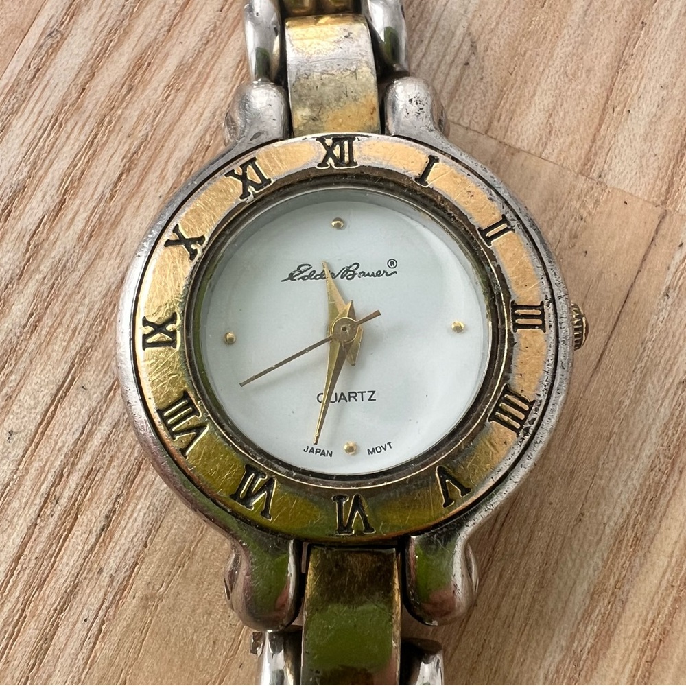 Eddie Bauer ladies two toned watch NEW BATTERY